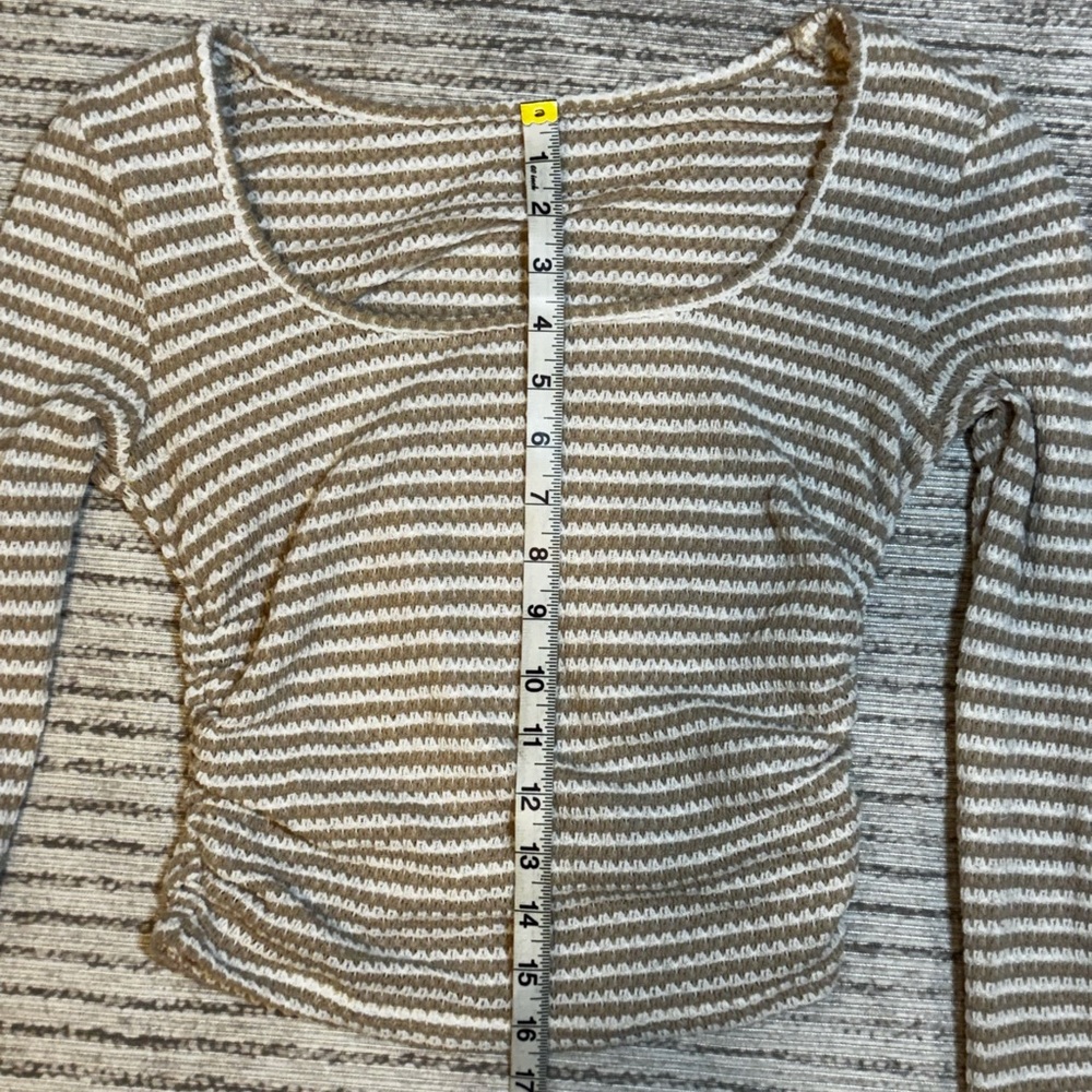 Shein Beige Ribbed Striped Long Sleeve Fitted Top Small - Picture 5 of 7
